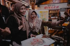 Siti Atikoh Peringati...