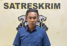 Cabuli Bocah 7 Tahun,...