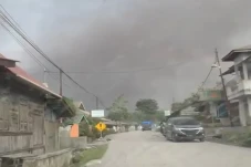 Sejarah Letusan Gunung...