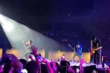 Tutup Konser The Great...