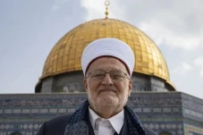 Profil Sheikh Sabri,...