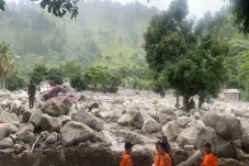 Korban Banjir Bandang...