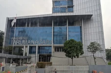 Biaya Kuliah Kedokteran...