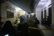 Khawatir Kondisi Anak...