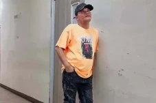 Sule Didesak Rebut Hak...