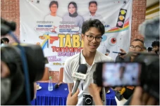 Tekankan Sektor Pendidikan,...