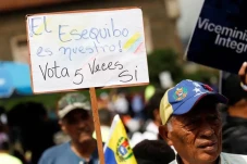 Venezuela Kerahkan Tentara...