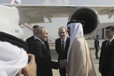 Putin Dikawal 4 Jet...