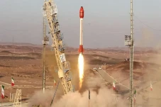 Iran Kirim Kapsul Berisi...