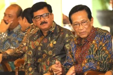 Soal Keistimewaan DIY,...