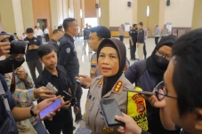 Jalani Pemeriksaan,...