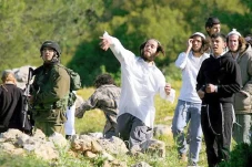 Pemukim Ekstrimis Israel...