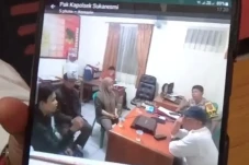 Pernikahan Sesama Jenis...