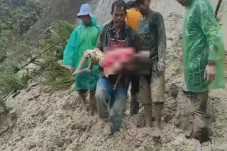 Memilukan! Ibu dan Anak...
