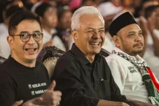 Ganjar Diyakini Kuasai...