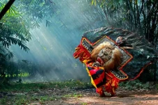 Kisah Keturunan Batara...