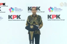 Jokowi Bilang Hukuman...
