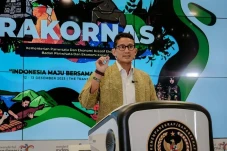 Kemenparekraf Dorong...