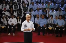Usai Debat Perdana Capres,...