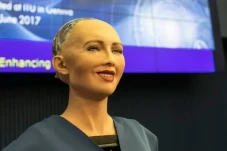 5 Robot Humanoid Paling...