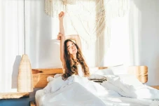 10 Manfaat Bangun Pagi...