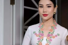 Angela Tanoesoedibjo...