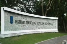 10 Jurusan Kuliah Termurah...
