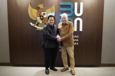 Bos Freeport Richard...
