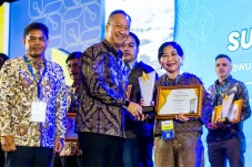 Industri Hijau, Jababeka...