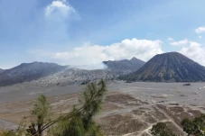Gunung Bromo Rawan Letusan...