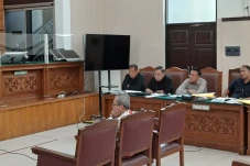Alexander Marwata Hadiri...