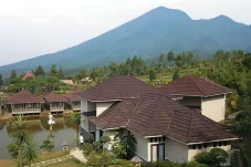 Gempa Guncang Sukabumi,...