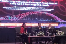 Menilik Hubungan Keuangan...