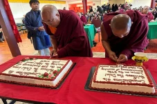 Warga Tibet Peringati...