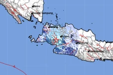 Breaking News! Gempa...