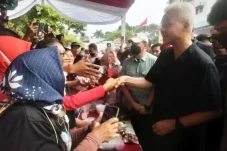 Ganjar Akan Hadirkan...