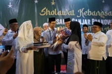 Ganjar Pranowo dan Keluarga...