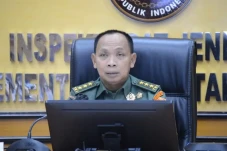 7 Tanda Jasa Koleksi...