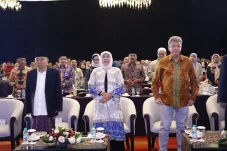 Buka Konferensi ICORCS...