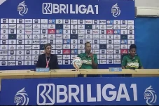 Persebaya Gagal Akhiri...