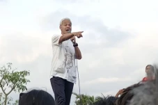 Ganjar: Baliho Dicopot...
