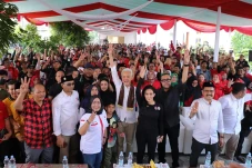 Ganjar-Mahfud Optimistis...