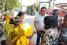 Warga Inspeksi Kali...