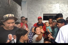 Dukung Ganjar Pranowo,...
