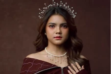 Syarla Marz Rilis Single...