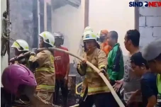 Kebakaran Rumah di Kwitang,...