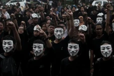 Mahasiswa Makassar Gelar...