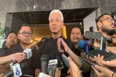 Bela Petani Tembakau,...