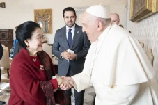 Bertemu Megawati di...