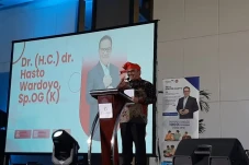Kepala BKKBN Dorong...